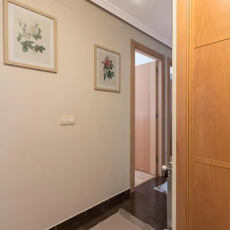 Apartment Santiago Lopez -wifi-plaza De Garaje Pravia