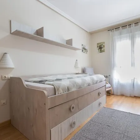 Santiago Lopez -wifi-plaza De Garaje 아파트 *